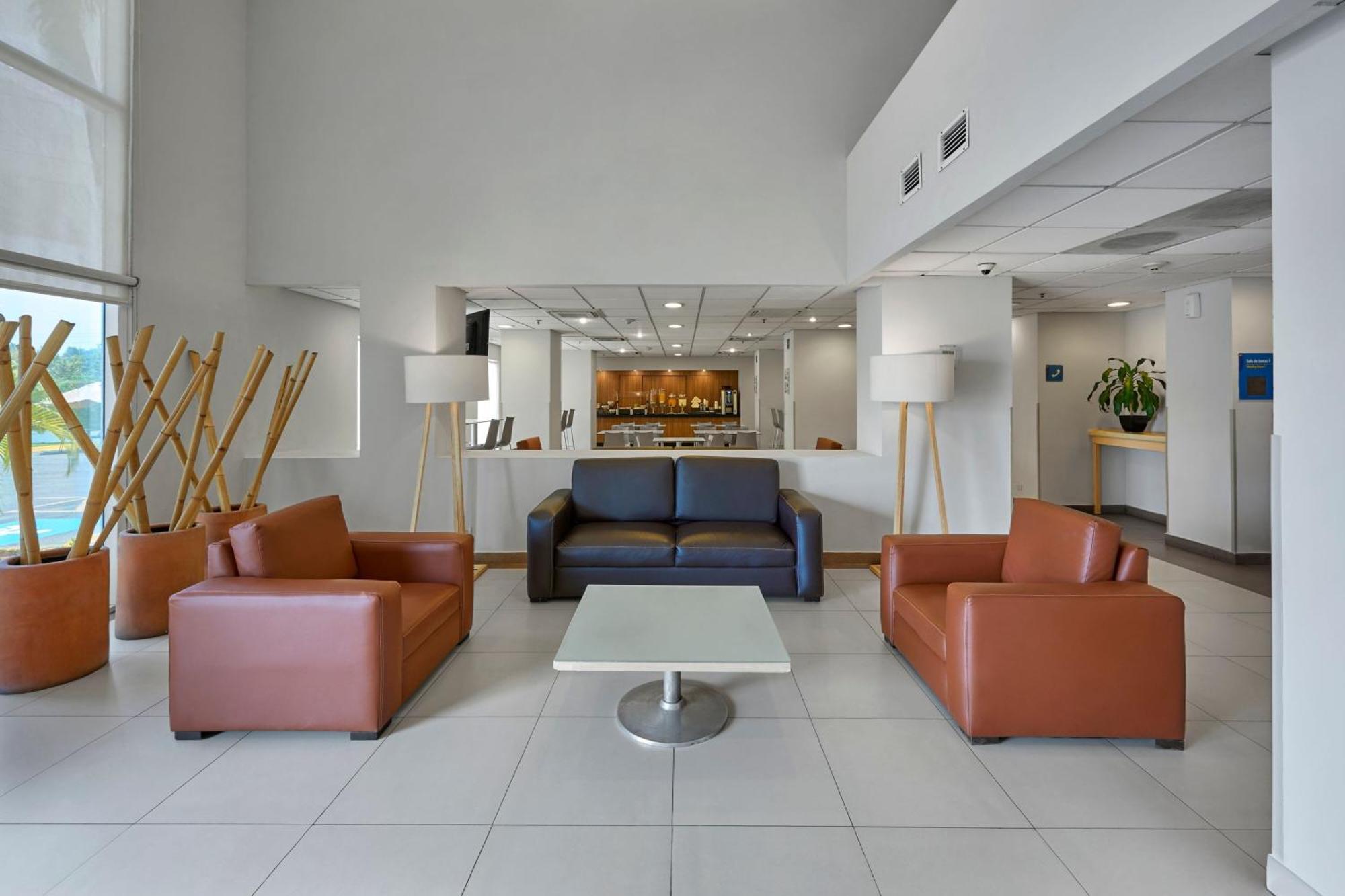 Express Hotel